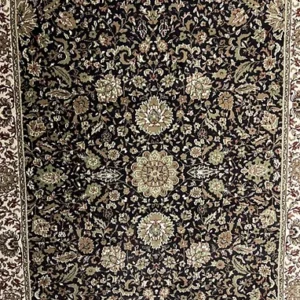 Elegant Estate Rug